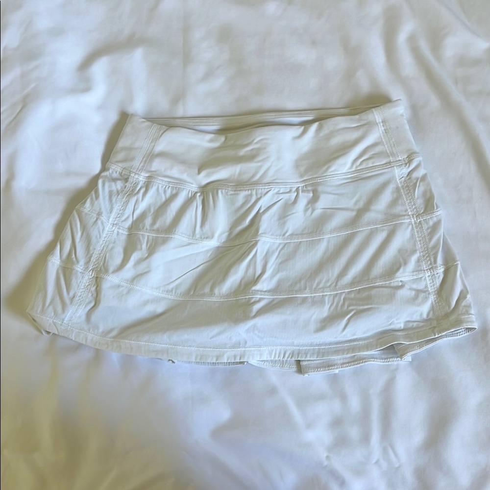 Lululemon pace rival skirt